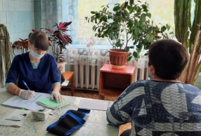 Более двух тысяч жителей осмотрели врачи теплохода 