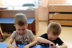 Воспитанники ДОУ № 17 п. Де-Кастри в творческом флешмобе «Час Земли»