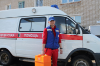 С праздником  вас, уважаемые  работники  медицинской скорой помощи!