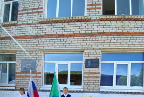 В с. Сусанино состоялось открытие мемориальной доски в память о Бегерском Виталии