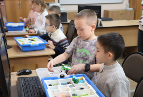 Школьники Хабаровского края проводят каникулы с пользой
