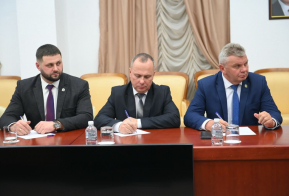 Михаил Дегтярев провел совещание с главами районов
