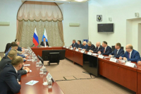 Михаил Дегтярев обсудил с главами районов подготовку к предстоящим выборам в краевой парламент