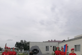 Юнармейцы и группа барабанщиц «Де-Кастри» Ульчского муниципального района Хабаровского края приняли участие в мероприятии, посвященном 25-летию образования отдельного отряда специального назначения «Тайфун» Восточного округа Росгвардии